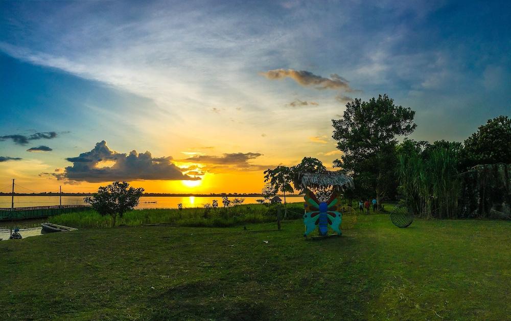 On Vacation Amazon Hotel Leticia Bagian luar foto